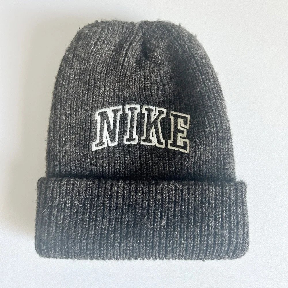 Nike Unisex Vintage 90s Spellout‎ Logo Gray Ribbed Knit Wool Blend Beanie Hat OS